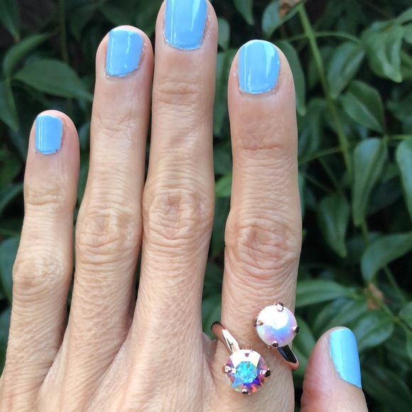 Aurora Borealis + Vintage White Swarovski Crystal Ring - Picture 12 of 14